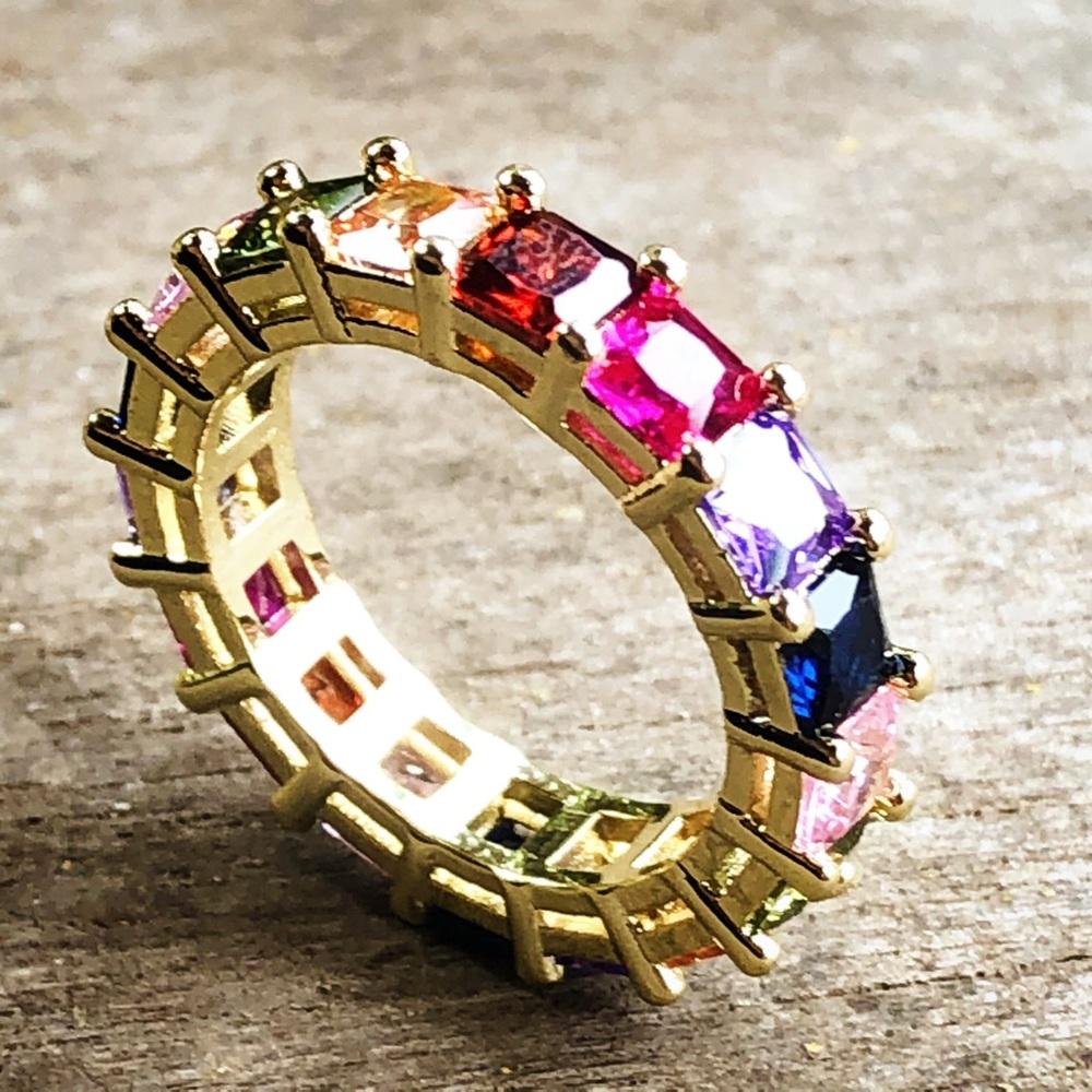 18k YG/S925 Sterling Silver Rainbow Asscher Eternity Band